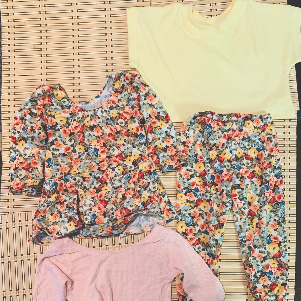 Little foxies 4 items as bundle